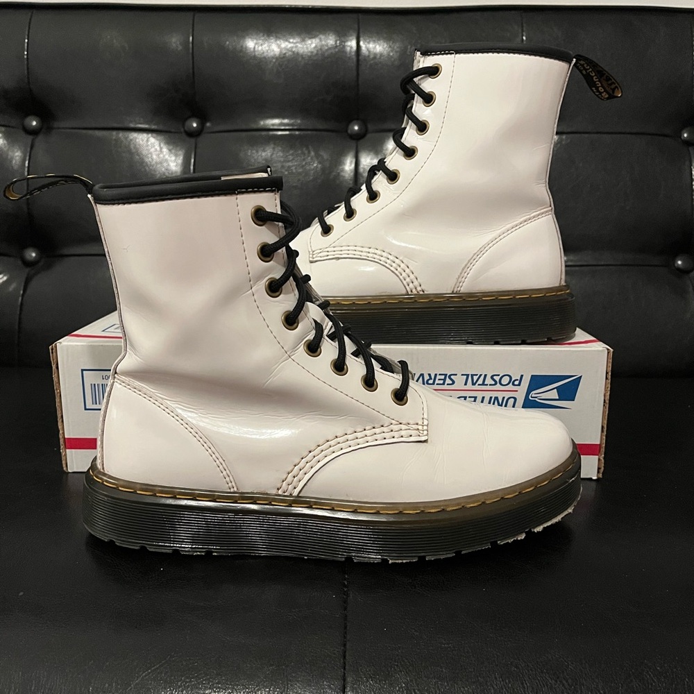 Dr Martens White Leather‎ Zavala Boots